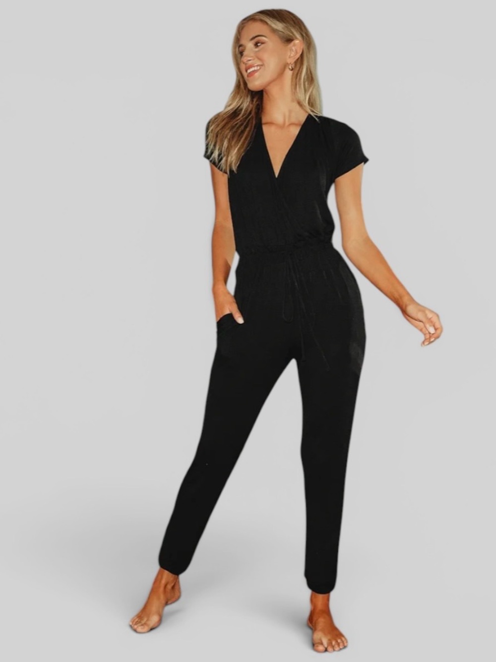 Lulus Sevannah Black Short Sleeve Jumpsuit Wrap Front Stretch Knit Size L NWT